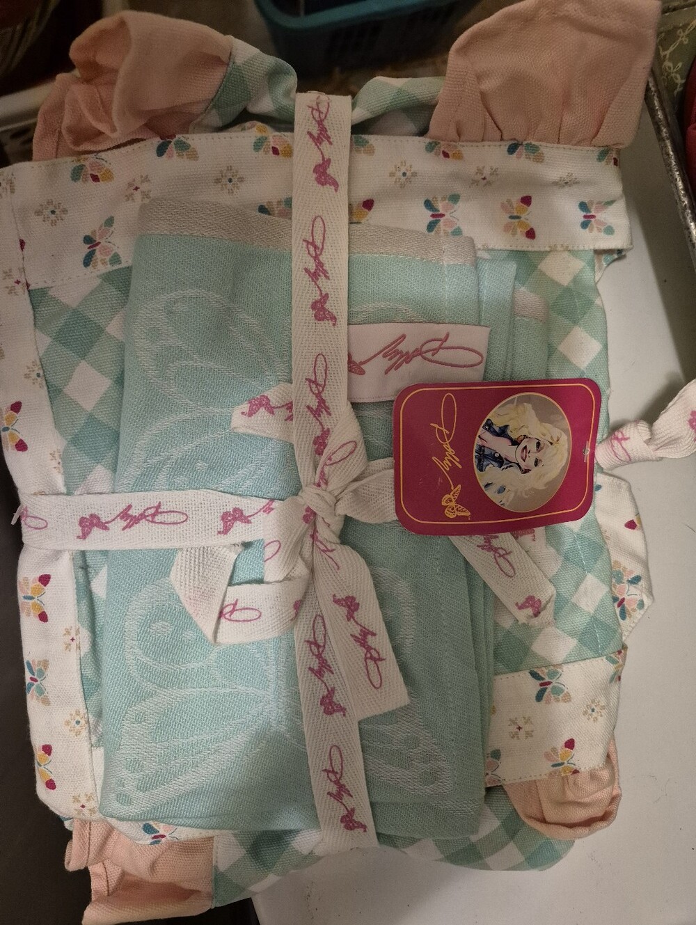 NEW WITH TAGS Dolly Parton Apron And Dish Towel